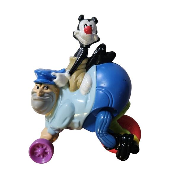 1995 McDonalds Happy Meal Toy Animaniacs Yakko Riding Ralph Toy - Picture 1 of 2